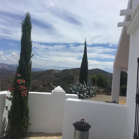 El Refugio De Elody Apartment Malaga Exterior photo